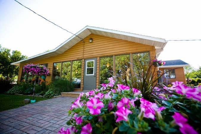 Spruce Harbor Inn | restaurant | 30579 400th Ave, Bellevue, IA 52031, USA | 5638725637 OR +1 563-872-5637