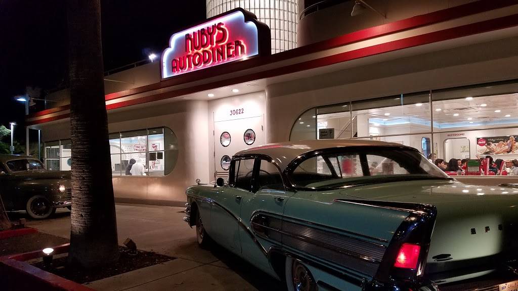 Rubys Diner | restaurant | 30622 S Coast Hwy, Laguna Beach, CA 92651, USA | 9494977829 OR +1 949-497-7829