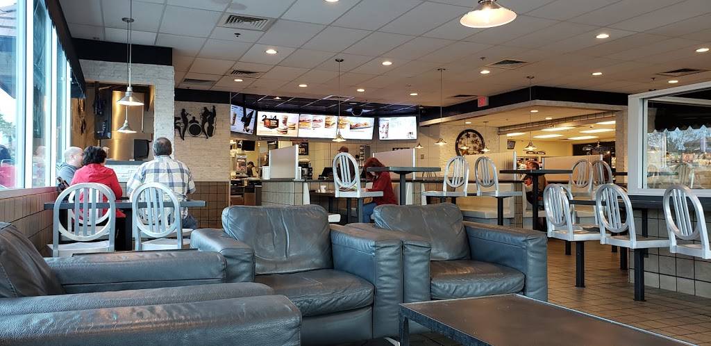 McDonalds | cafe | 774 S Val Vista Dr, Gilbert, AZ 85296, USA | 4806332424 OR +1 480-633-2424