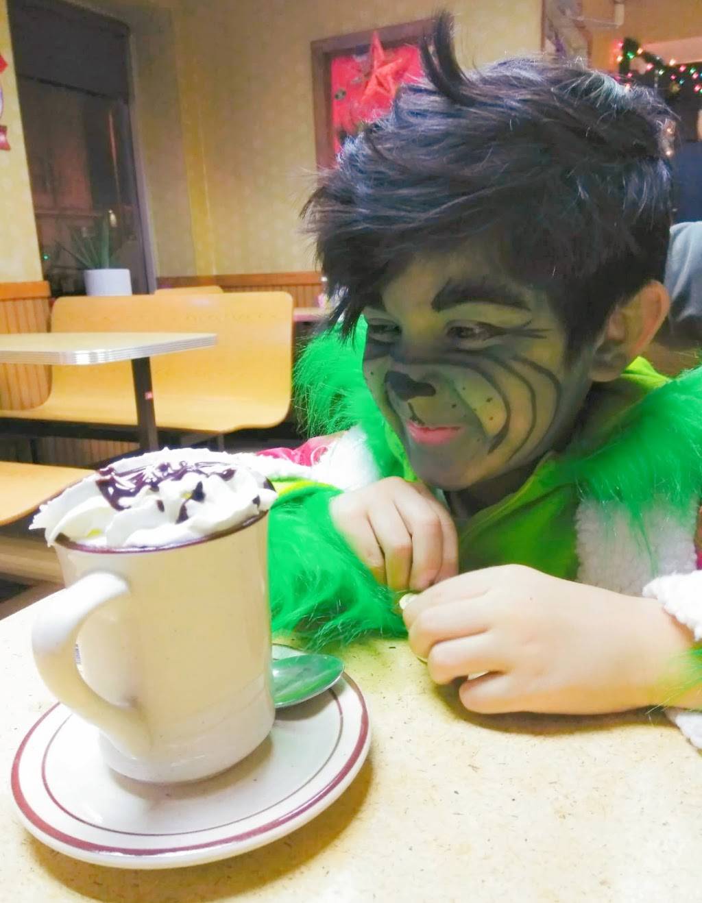 Restaurant Y Taqueria La Esperanza | restaurant | 2028 W Mitchell St, Milwaukee, WI 53204, USA | 4142128535 OR +1 414-212-8535