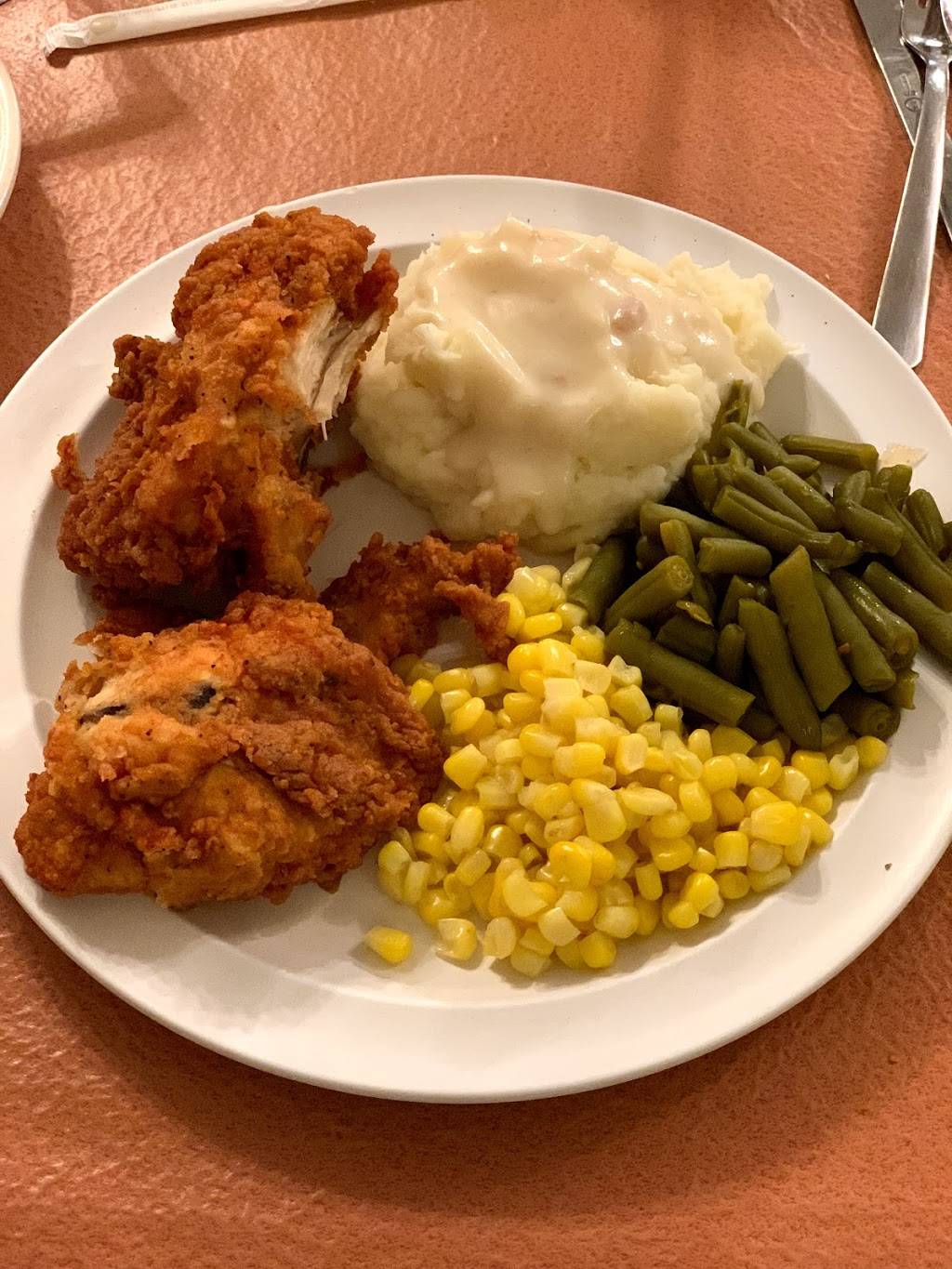 Monte Ne Inn Chicken | restaurant | 13843 AR-94, Rogers, AR 72758, USA | 4796365511 OR +1 479-636-5511