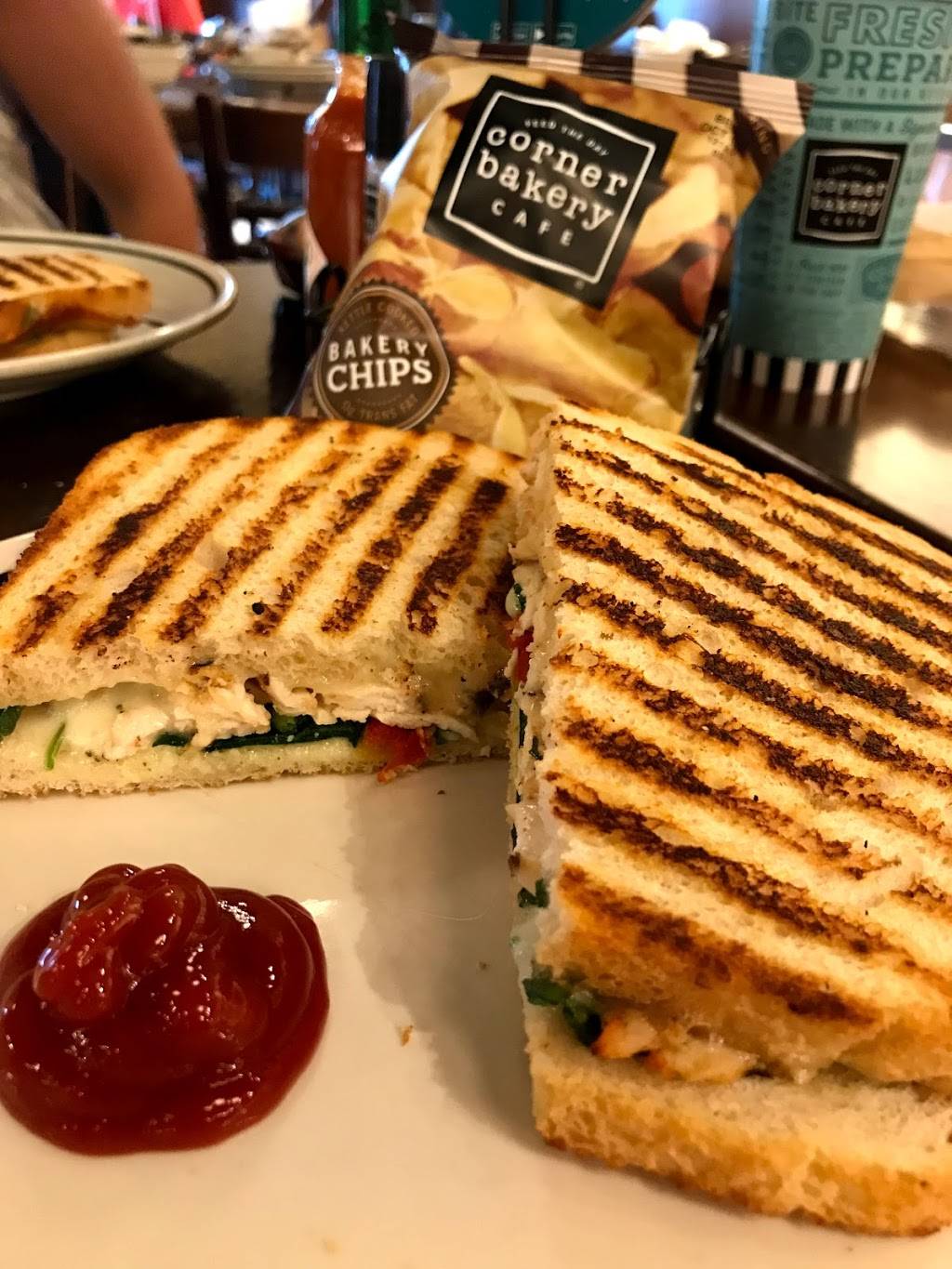 Corner Bakery Cafe | cafe | 240 Oakbrook Center, Oak Brook, IL 60523, USA | 6303680505 OR +1 630-368-0505