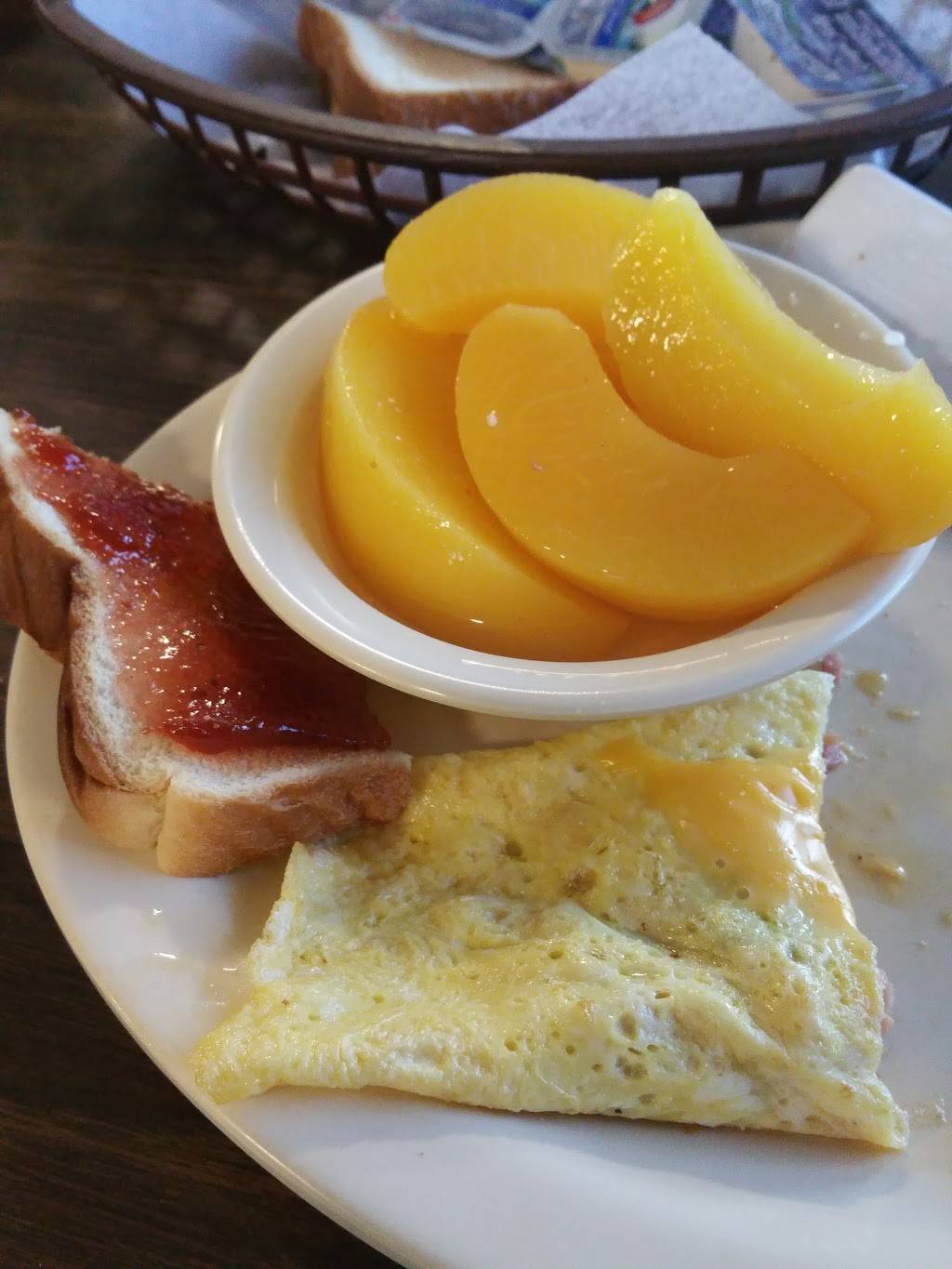 Hadleys Restaurant | restaurant | 328 Wilkesboro Ave, North Wilkesboro, NC 28659, USA | 3368388351 OR +1 336-838-8351