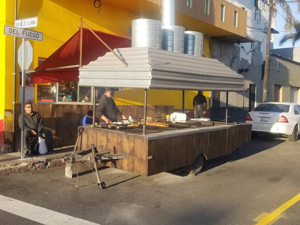 Pollos Tony | restaurant | Del Fuego 320, Playas, Costa Hermosa, 22506 Tijuana, B.C., Mexico | 016646094391 OR +52 664 609 4391