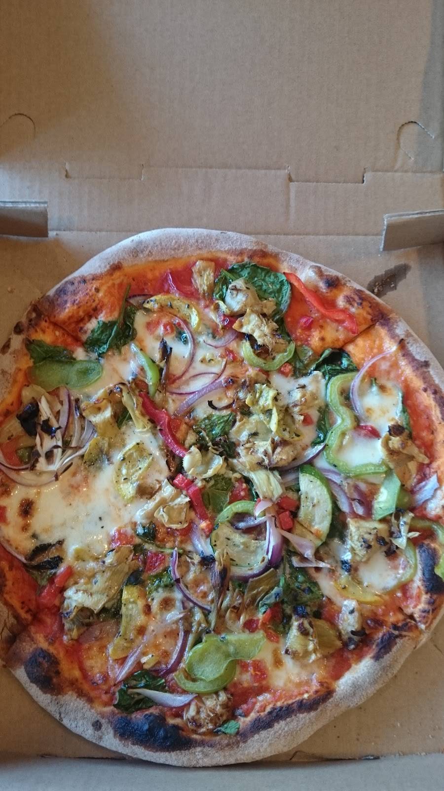 Matteos Pizza | restaurant | 1621 S Gaffey St, San Pedro, CA 90731, USA | 3109357979 OR +1 310-935-7979