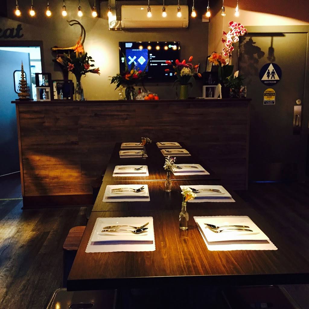 Burmatown | restaurant | 60 Corte Madera Ave, Corte Madera, CA 94925, USA | 4159459096 OR +1 415-945-9096