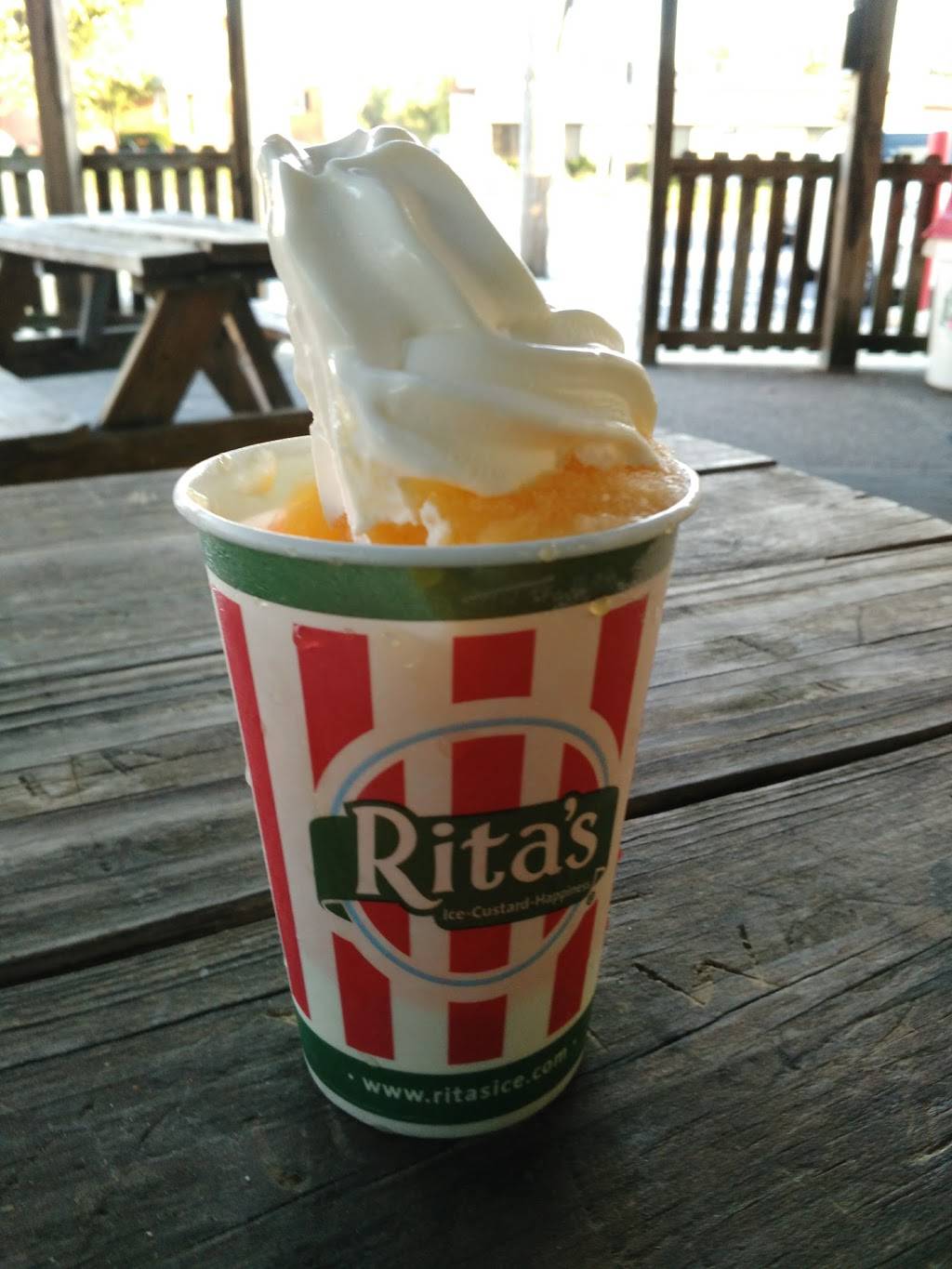 Ritas Italian Ice & Frozen Custard | restaurant | 15430 Old Columbia Pike, Burtonsville, MD 20866, USA | 3014210013 OR +1 301-421-0013
