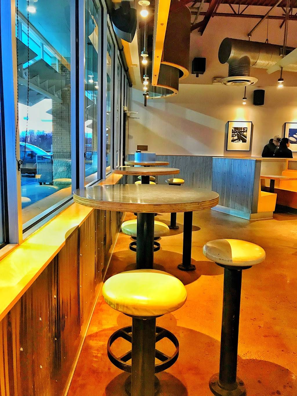 Chipotle Mexican Grill | restaurant | 21031 Tripleseven Rd Ste 190, Sterling, VA 20165, USA | 7034215079 OR +1 703-421-5079