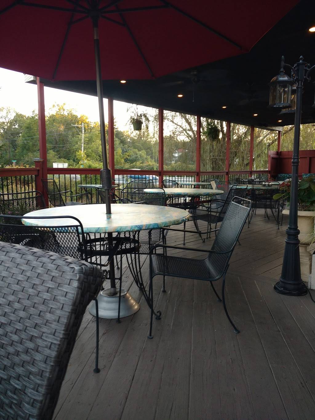 Da Vincis | restaurant | 215 Highland Ave, Williamstown, WV 26187, USA | 3043753633 OR +1 304-375-3633