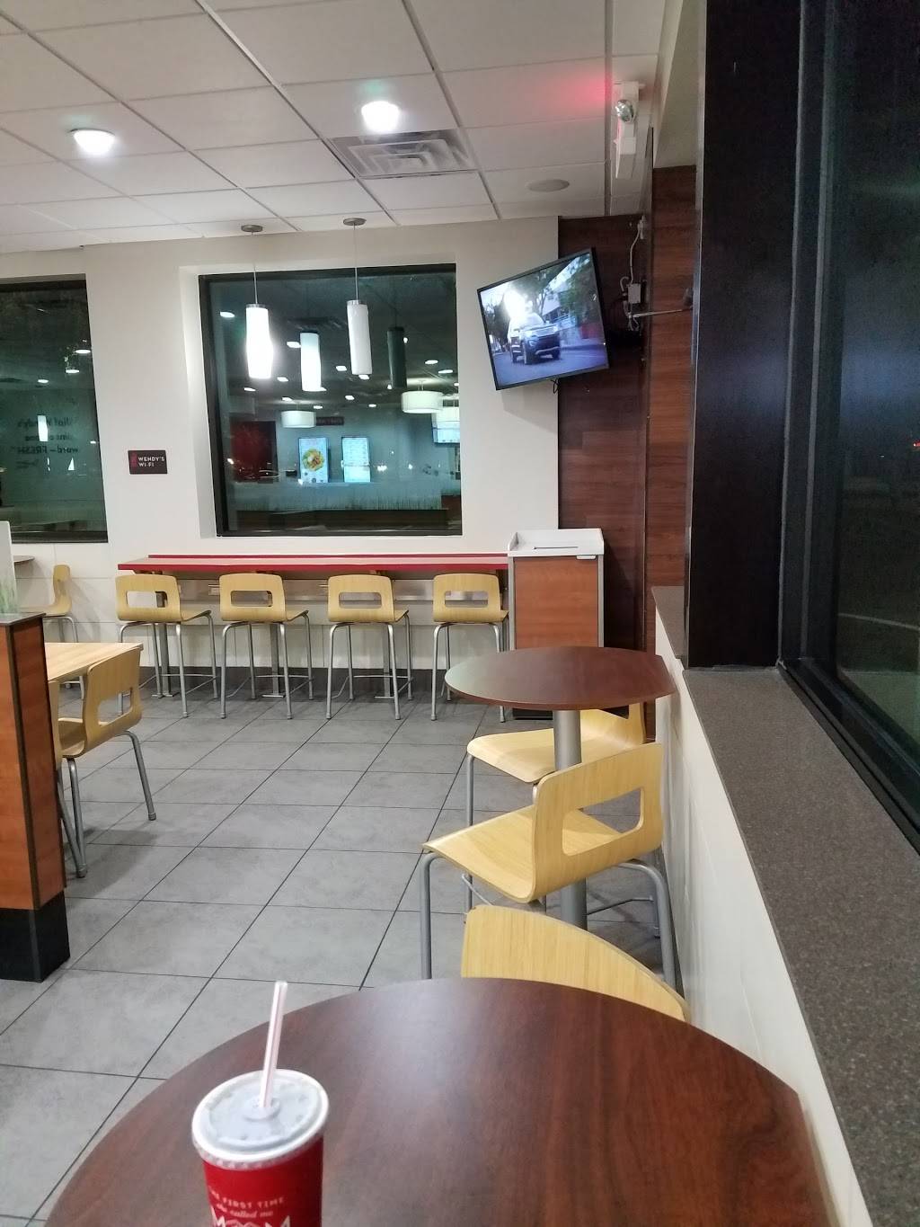 Wendys | restaurant | 5515 Hwy 6, Missouri City, TX 77459, USA | 7134051442 OR +1 713-405-1442