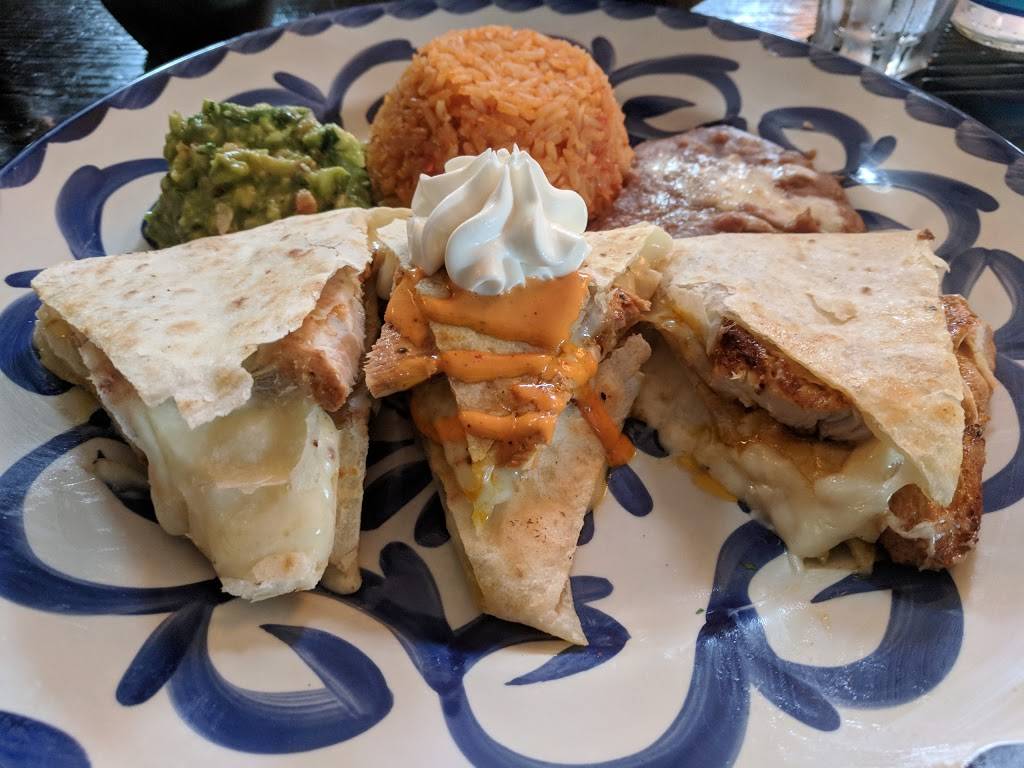 Carmelitas Kitchen | restaurant | 31441 Santa Margarita Pkwy, Rancho Santa Margarita, CA 92688, USA | 9497097600 OR +1 949-709-7600