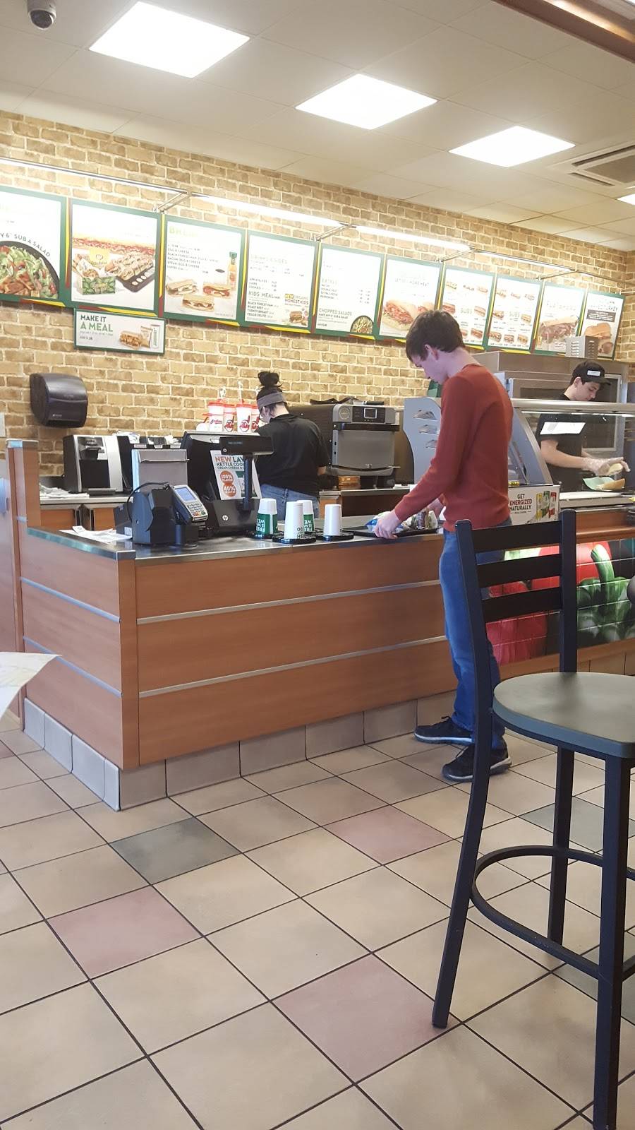 Subway | restaurant | Across from Bob Evans, behind, 2273 Kresge Dr Unit 8, Amherst, OH 44001, USA | 4409847064 OR +1 440-984-7064