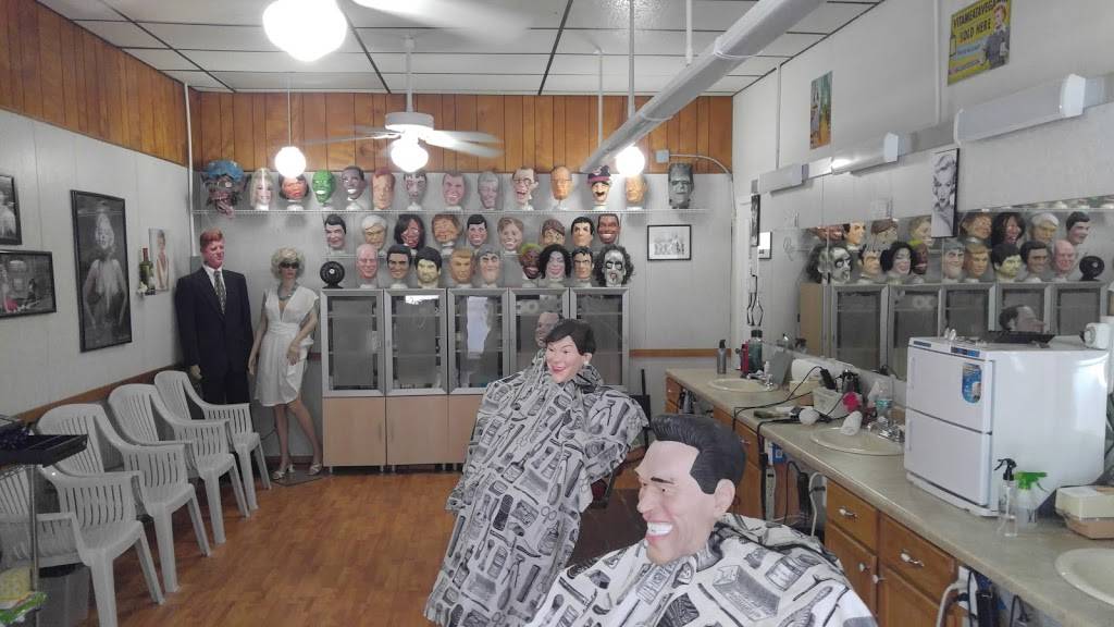 T J Carneys | restaurant | 231 W Venice Ave, Venice, FL 34285, USA | 9414809244 OR +1 941-480-9244