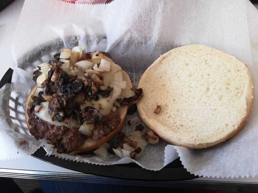 Retro Burger & Ice Cream | restaurant | 795 Massachusetts Ave, Arlington, MA 02476, USA | 7817772139 OR +1 781-777-2139