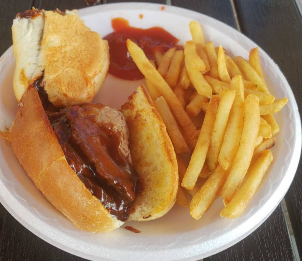 Guss Deli BBQ And Grill | restaurant | 8320 Alondra Blvd, Paramount, CA 90723, USA | 5626302802 OR +1 562-630-2802