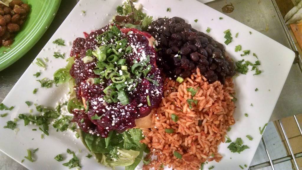 The Pepper | restaurant | 13 City Hall Pl, Plattsburgh, NY 12901, USA | 5185664688 OR +1 518-566-4688