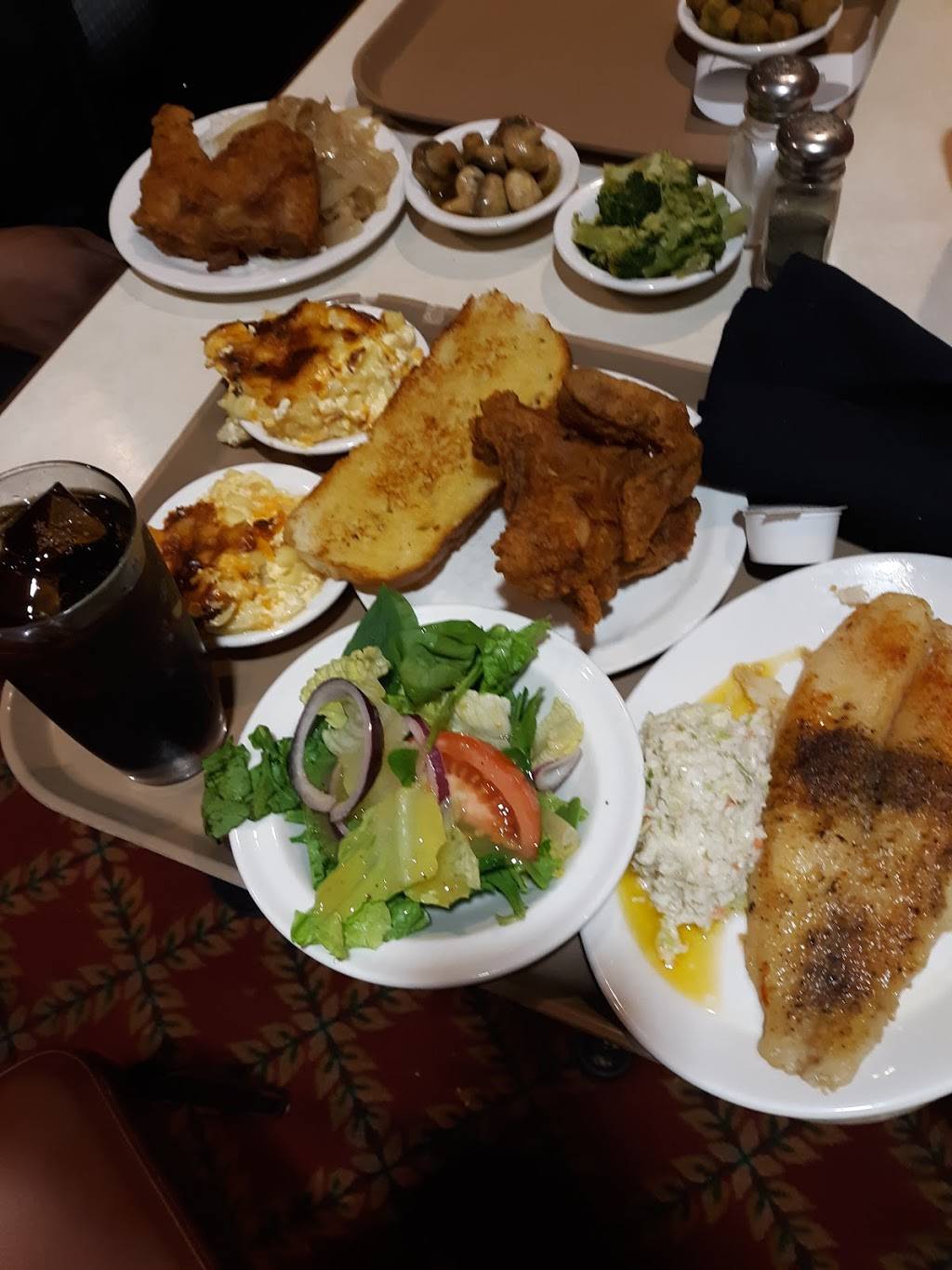 K&W Cafeterias | restaurant | 3200 Northline Ave, Greensboro, NC 27408, USA | 3362922864 OR +1 336-292-2864