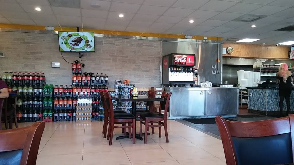 Perus Chicken | restaurant | 9001 Annapolis Rd, Lanham, MD 20706, USA | 2407143777 OR +1 240-714-3777