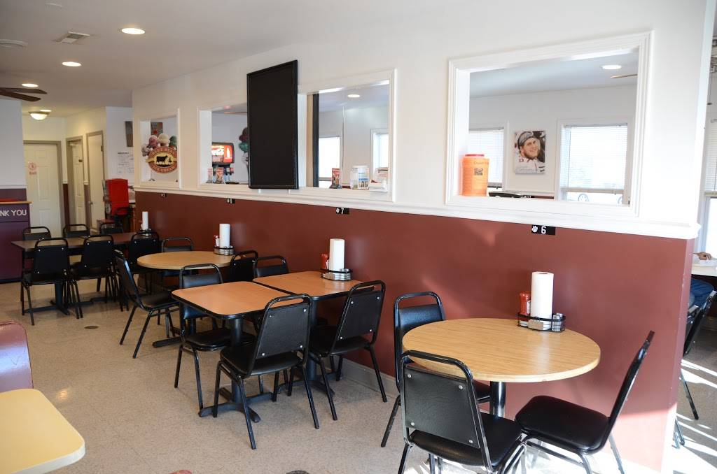 Char Burger | restaurant | 3848 AL-69, Guntersville, AL 35976, USA | 2565054720 OR +1 256-505-4720