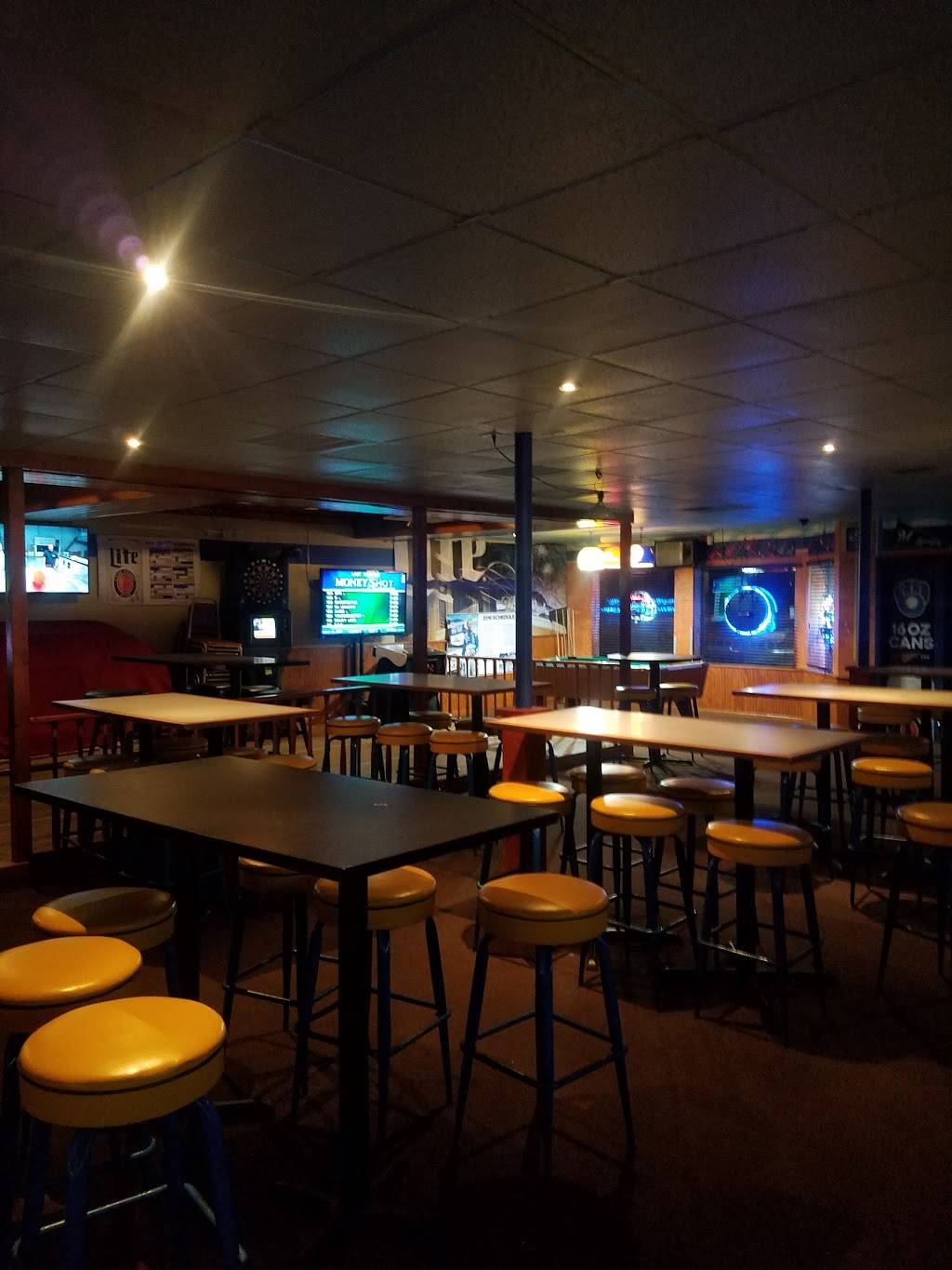 Jersey Pub & Grill | restaurant | 4024 S Howell Ave, Milwaukee, WI 53207, USA | 4144839500 OR +1 414-483-9500