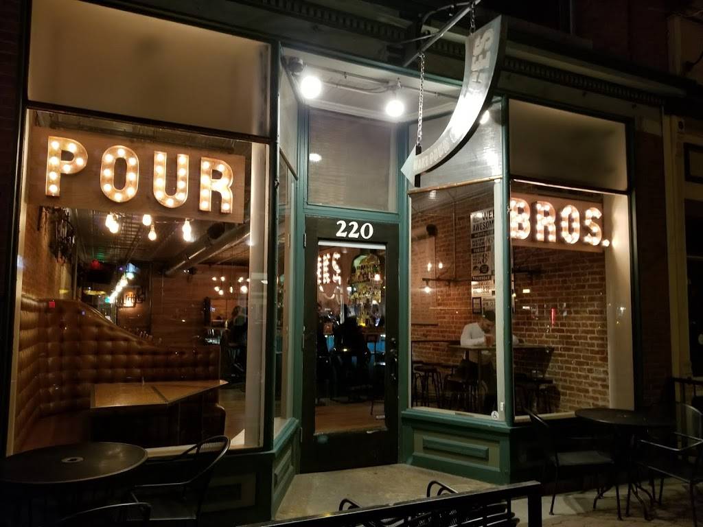 Pour Brothers Community Tavern | restaurant | 220 Linden St, Fort Collins, CO 80524, USA | 9704934368 OR +1 970-493-4368
