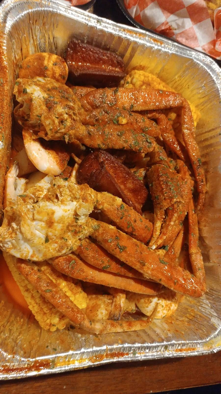 Virginias Seafood & Wings | restaurant | 7095 S US Hwy 17 92, Casselberry, FL 32718, USA | 4077218727 OR +1 407-721-8727
