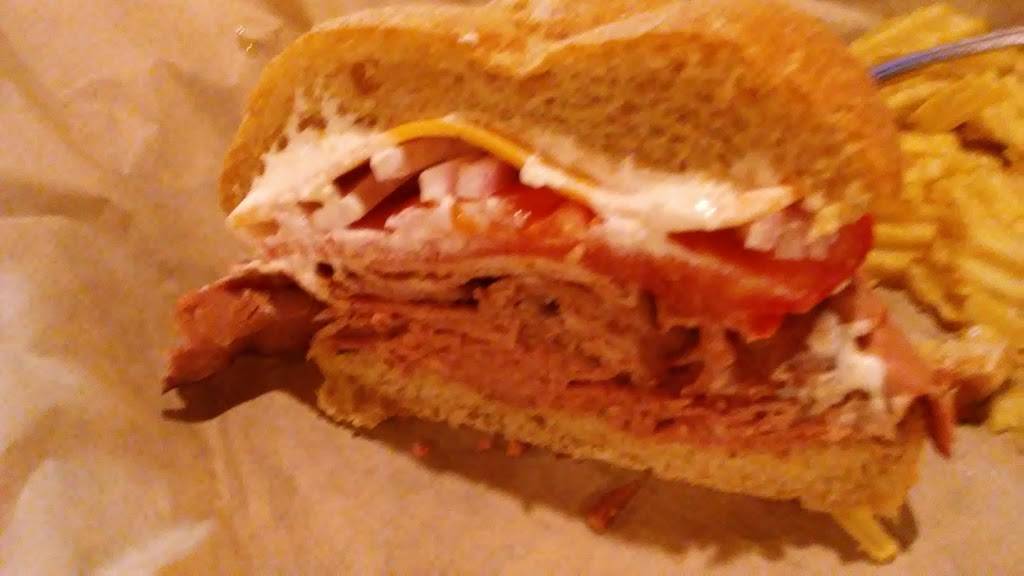 Jarretys Place | cafe | 701 Main St, Rochester, IN 46975, USA | 5742237101 OR +1 574-223-7101