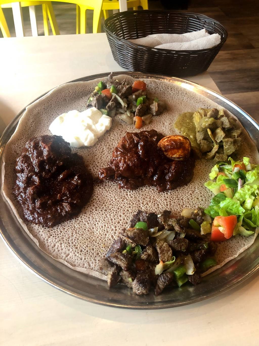 Family Ethiopian Restaurant and Bar | restaurant | 1414 9th St NW, Washington, DC 20001, USA | 2026292950 OR +1 202-629-2950