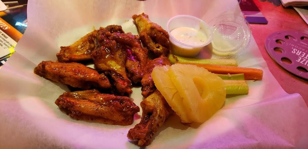 Maxs Taphouse | restaurant | 737 S Broadway, Baltimore, MD 21231, USA | 4106756297 OR +1 410-675-6297