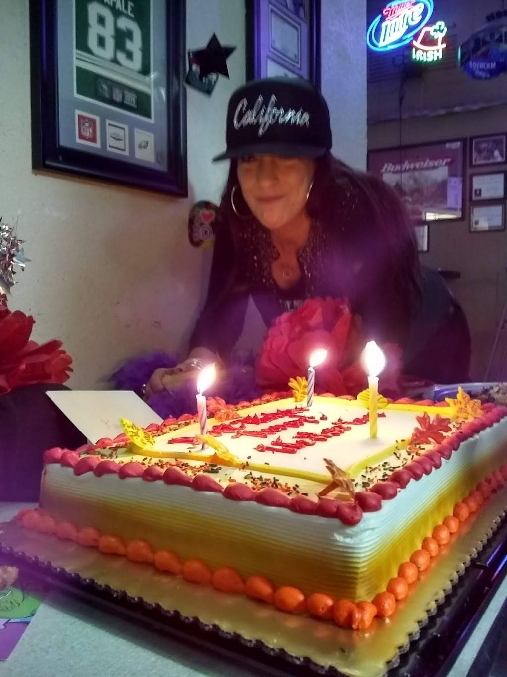 Nowhere Bar & Grill | meal delivery | 2035 Woodard Rd, San Jose, CA 95124, USA | 4083714941 OR +1 408-371-4941