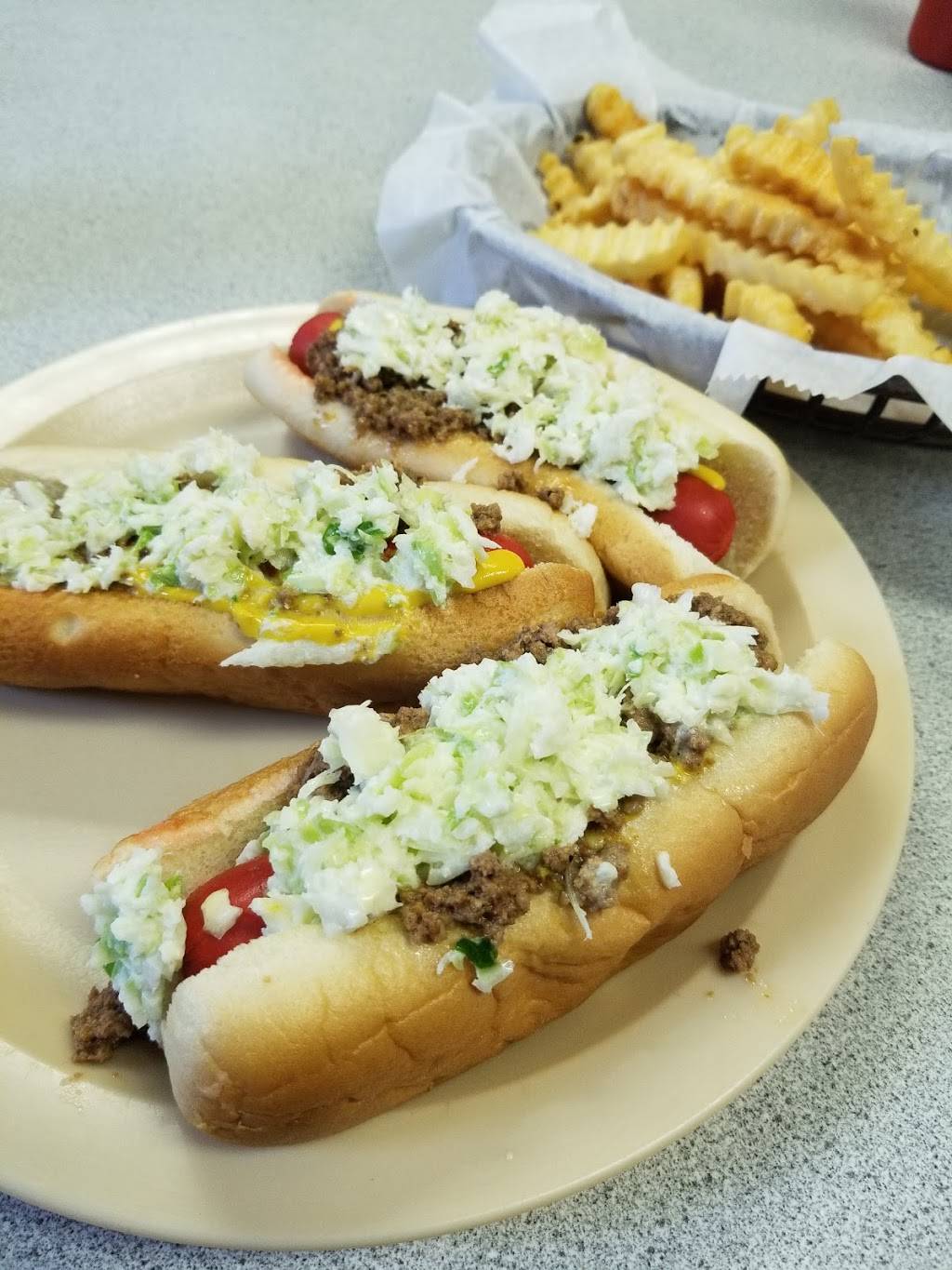 Gracies Grill | restaurant | 123 Vance St, Clinton, NC 28328, USA | 9105927782 OR +1 910-592-7782