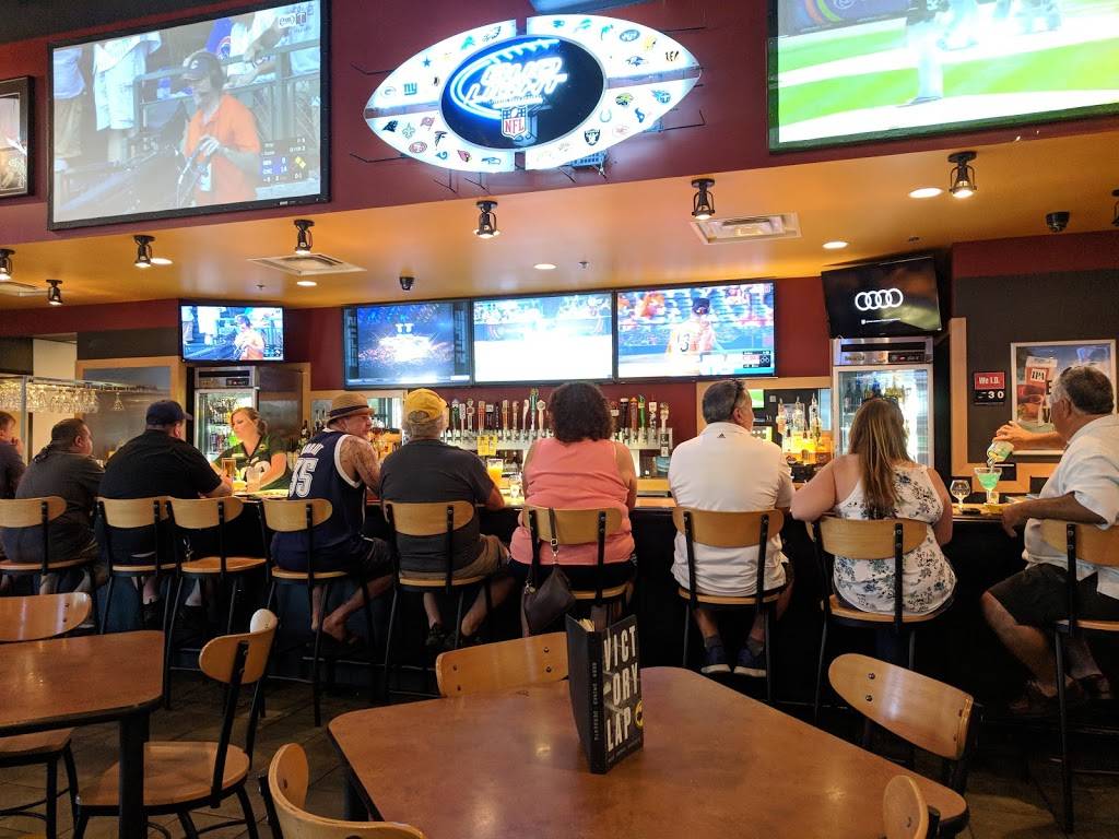 Buffalo Wild Wings | restaurant | 6051 Lone Tree Way, Brentwood, CA 94513, USA | 9252407481 OR +1 925-240-7481