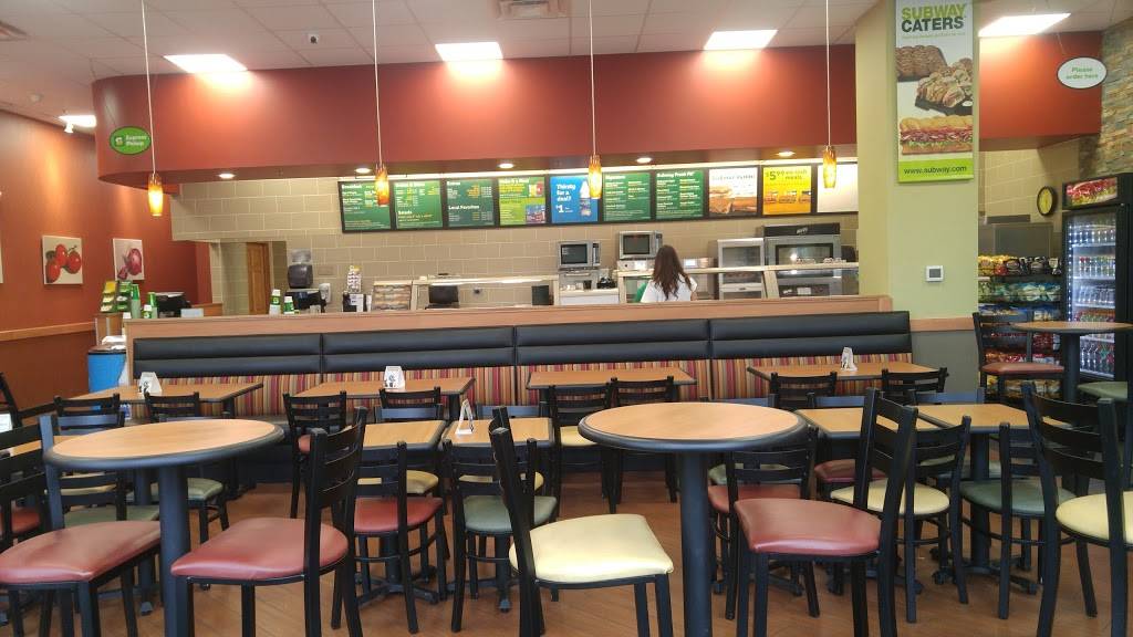 Subway | restaurant | 720 Northwestern Ave #3-4, West Lafayette, IN 47906, USA | 7652697466 OR +1 765-269-7466