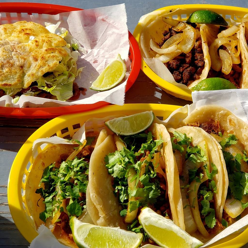 Taqueria Brittmoore | restaurant | 6303A Brittmoore Rd, Houston, TX 77041, USA | 7139838886 OR +1 713-983-8886