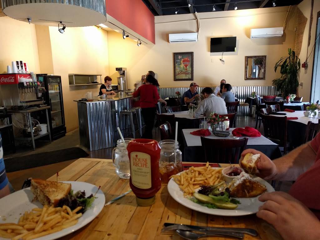 Baca Boys Cafe | restaurant | 102 4th St NW, Albuquerque, NM 87102, USA | 5052000065 OR +1 505-200-0065