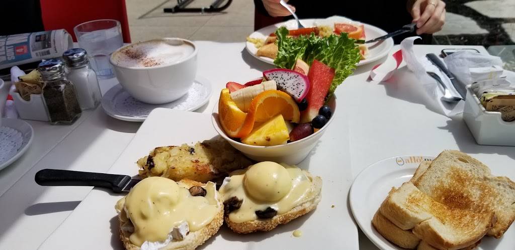 allô! mon coco - Ste Julie | restaurant | 1930 Rue Léonard-de-Vinci, Sainte-Julie, QC J3E 1Y8, Canada | 4506499595 OR +1 450-649-9595