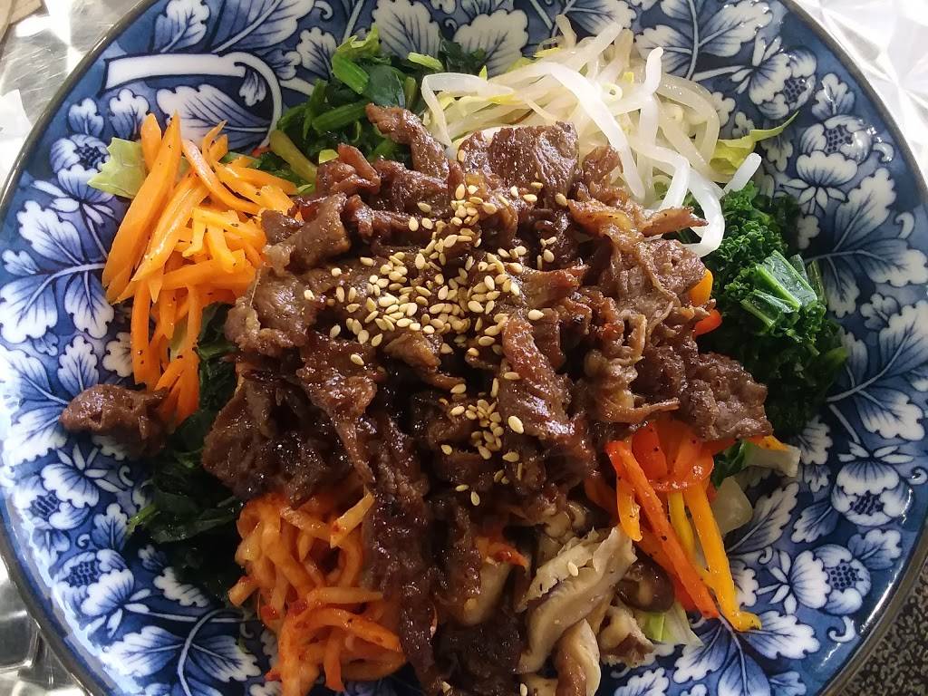 OZ Korean Kitchen | restaurant | 2775 Dixwell Ave, Hamden, CT 06518, USA | 2037454110 OR +1 203-745-4110