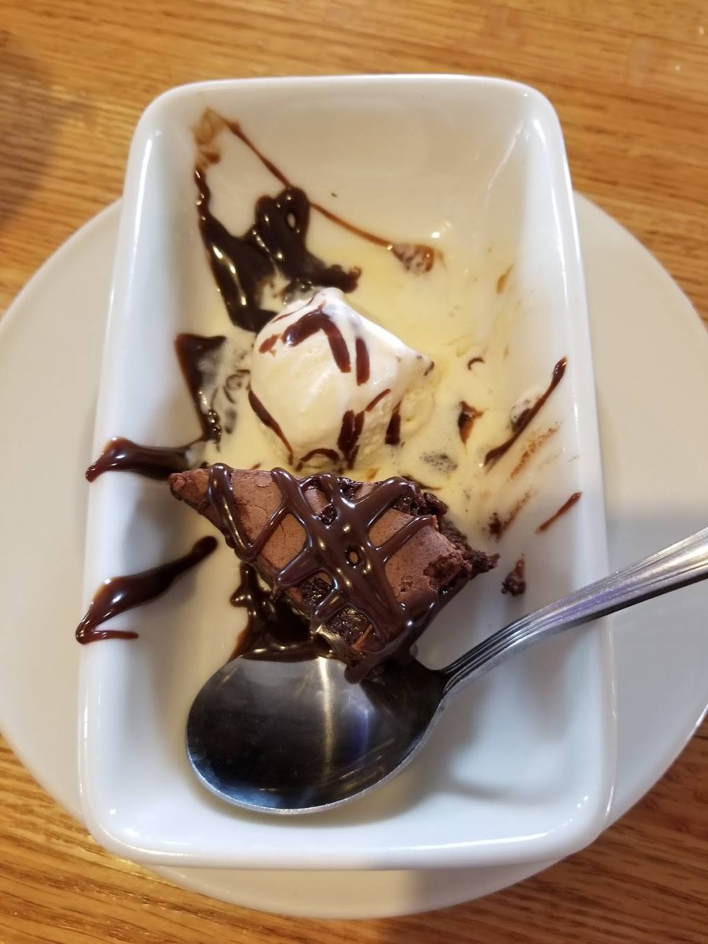 Applebees Grill + Bar | restaurant | 440 E Redd Rd, El Paso, TX 79912, USA | 9155852200 OR +1 915-585-2200