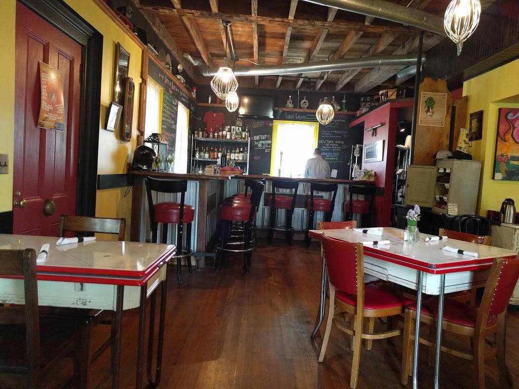 Roots Cafe | restaurant | 197 N Main St, Naples, NY 14512, USA | 5853749800 OR +1 585-374-9800