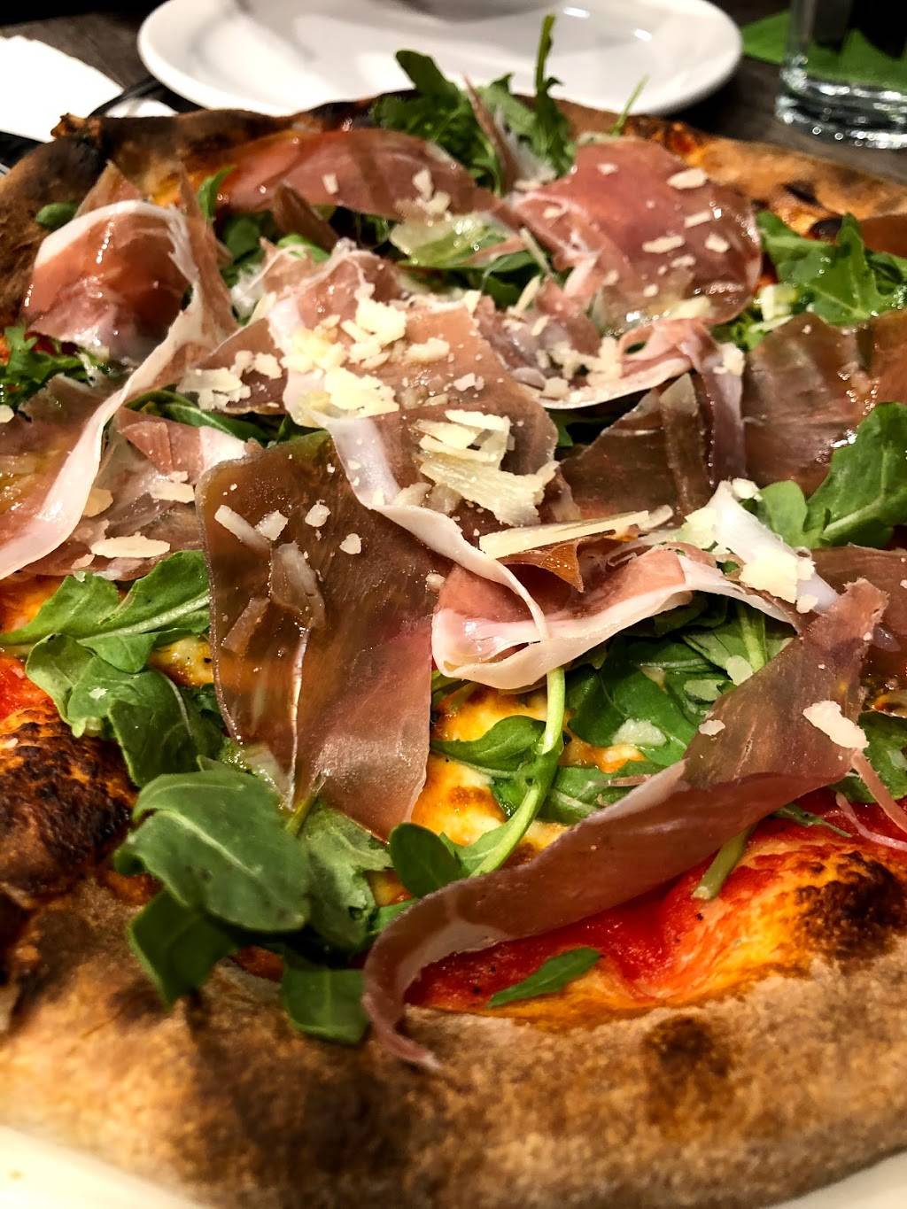 Vivo Pizza + Pasta | restaurant | 1832 Bloor St W, Toronto, ON M6R 2Z3, Canada | 4166047477 OR +1 416-604-7477