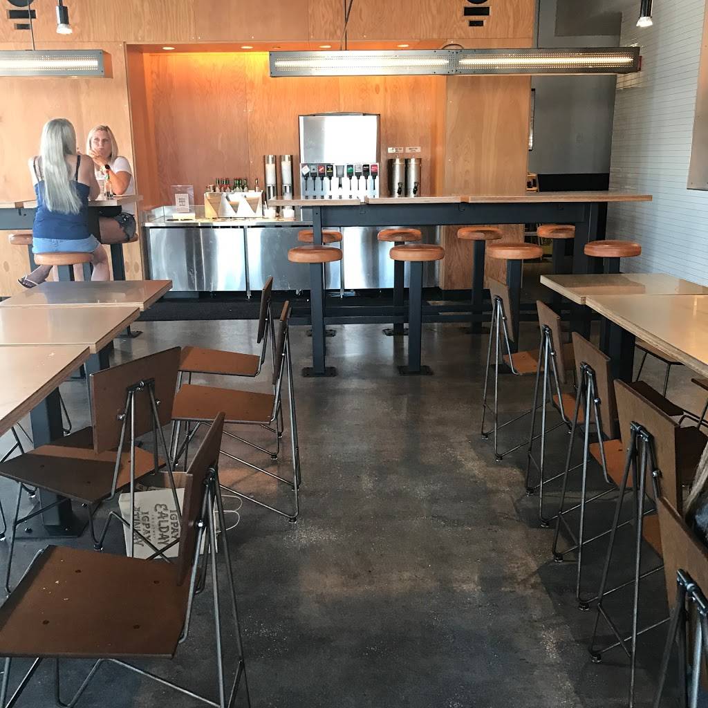 Chipotle Mexican Grill | restaurant | 327 E W Mitchell Hammock Rd #1021, Oviedo, FL 32765, USA | 4073657274 OR +1 407-365-7274