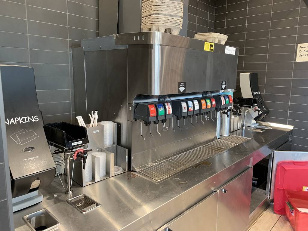 McDonald’s | restaurant | 420 McNeil St, Berryville, VA 22611, USA | 0000000000 OR +1 0000000000