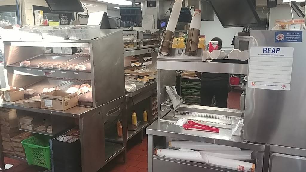 Burger King | restaurant | 1796 Asheville Hwy, Spartanburg, SC 29303, USA | 8645911100 OR +1 864-591-1100