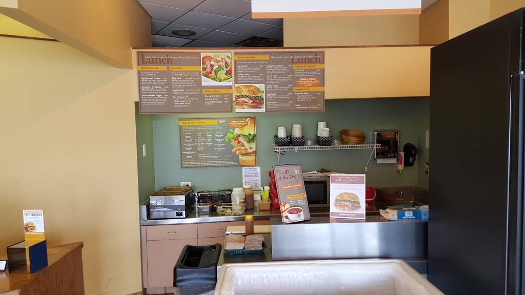 The Honey Baked Ham Company | cafe | 7939 Golf Rd, Morton Grove, IL 60053, USA | 8474700100 OR +1 847-470-0100