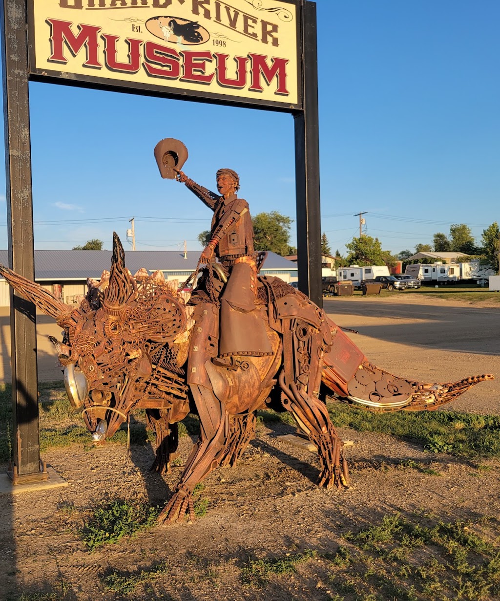 Powderhorn | restaurant | 911 1st Ave W, Lemmon, SD 57638, USA | 6053745148 OR +1 605-374-5148