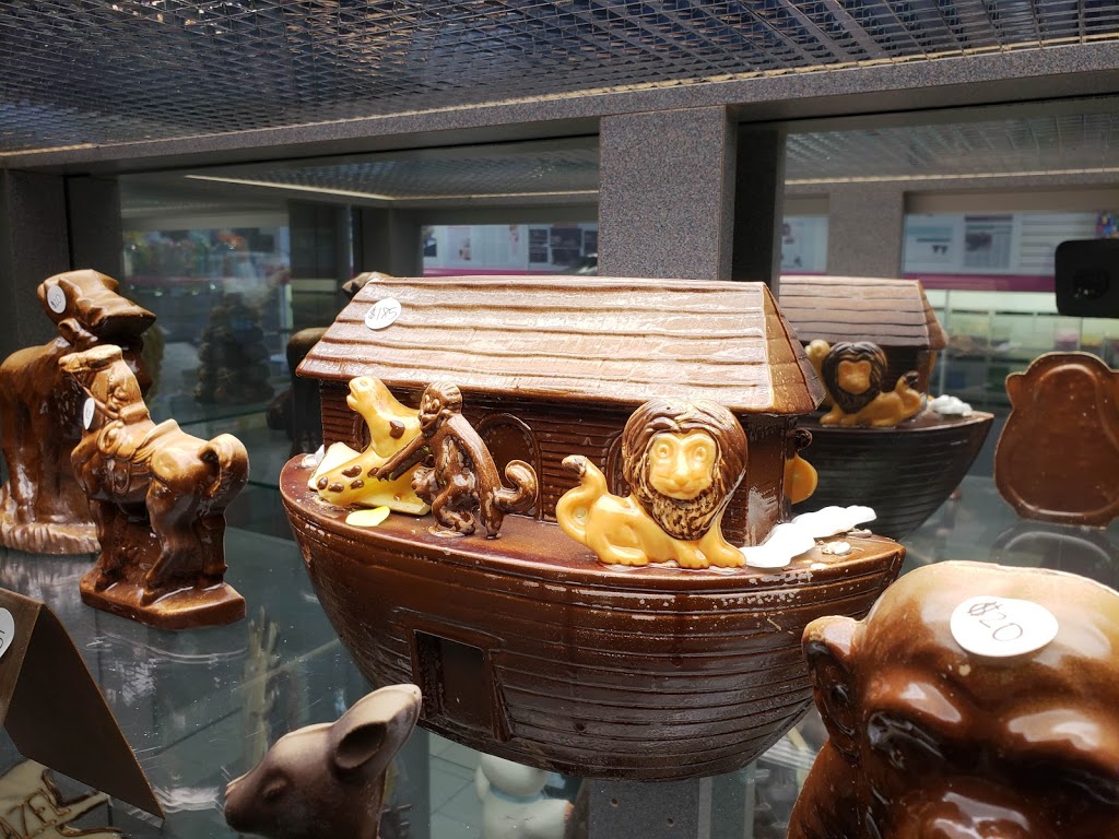 Illinois Nut & Candy | restaurant | 3745 Dempster St, Skokie, IL 60076, USA | 8476775777 OR +1 847-677-5777