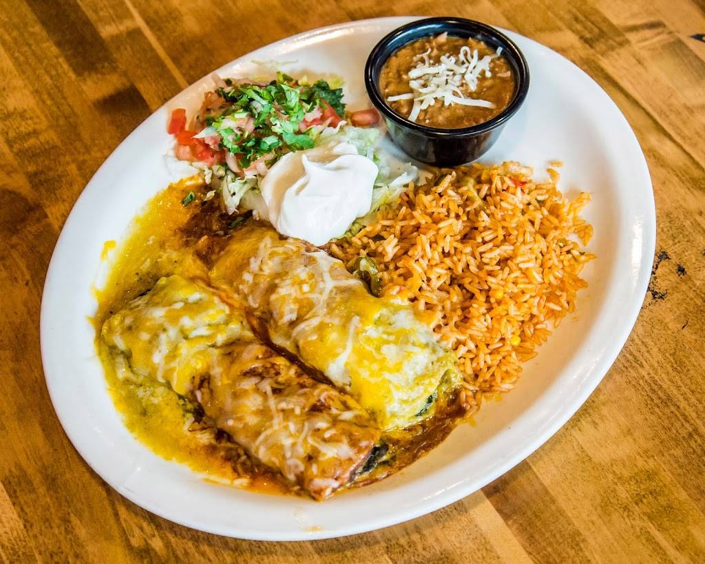 Tequila Grande | restaurant | 444 Maple Ave W, Vienna, VA 22180, USA | 7032555933 OR +1 703-255-5933