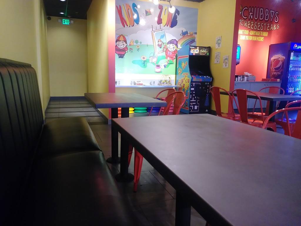 Chubbys Cheesesteaks Brookfield | restaurant | 3845 N 124th St, Brookfield, WI 53005, USA | 2627819999 OR +1 262-781-9999
