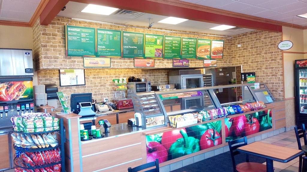 Subway | restaurant | 8801 W Grand Ave A, River Grove, IL 60171, USA | 7083955016 OR +1 708-395-5016