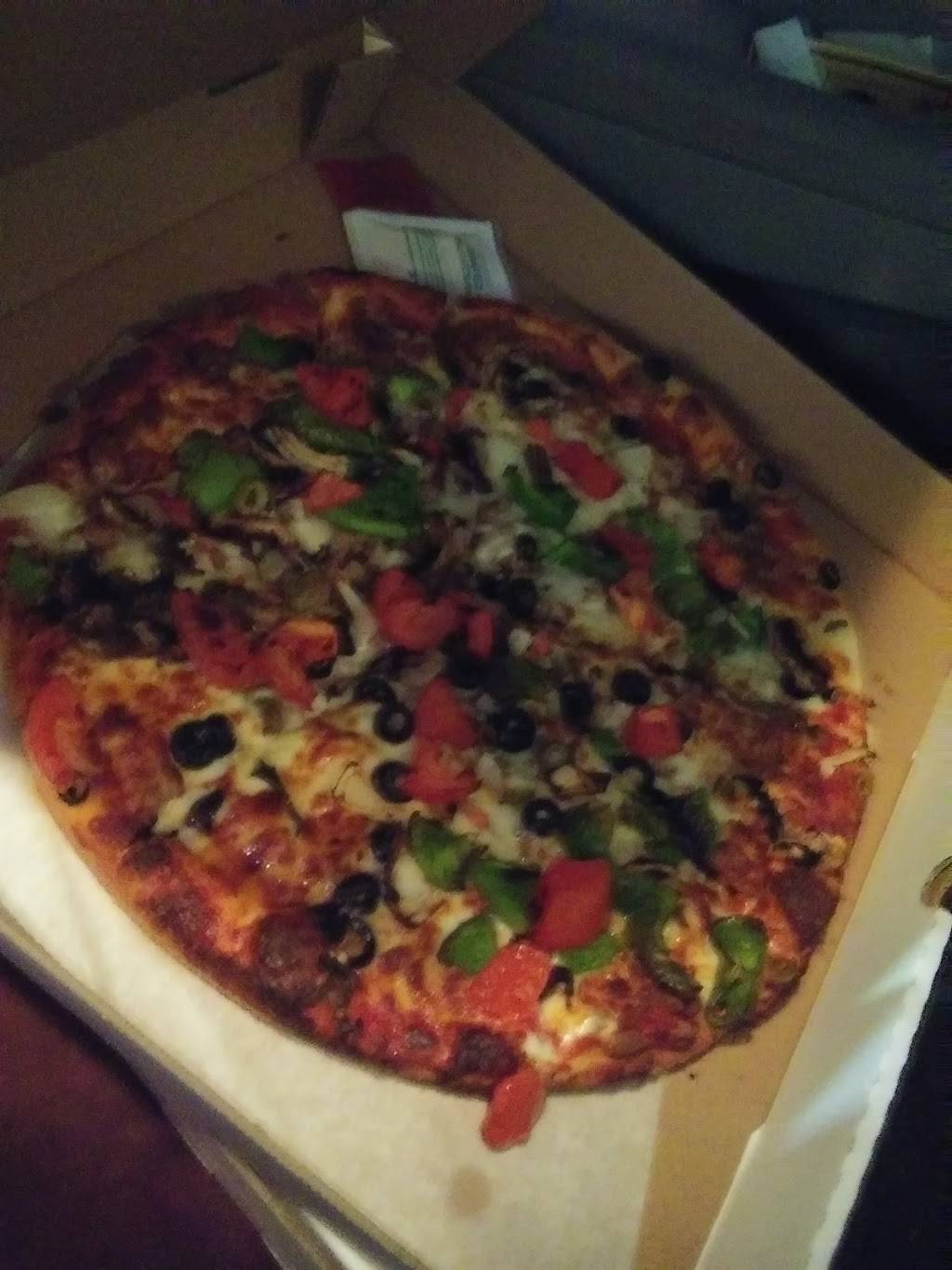 Milanos Pizza | restaurant | 669 Hill St, Tatum, TX 75691, USA | 9039472808 OR +1 903-947-2808